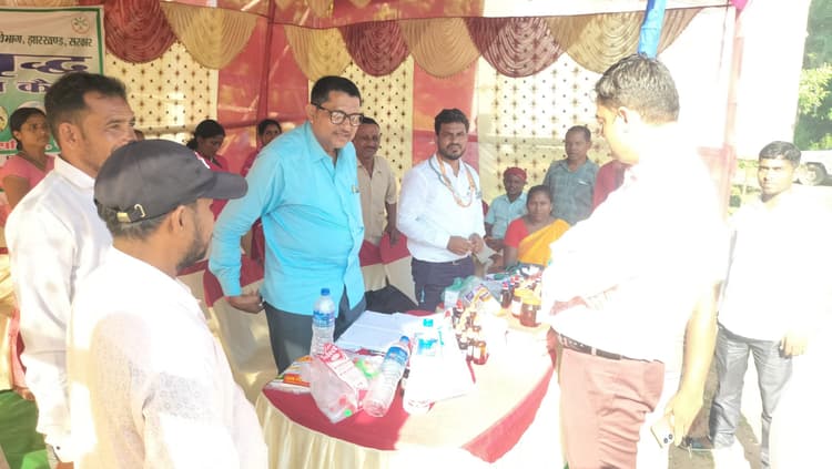 आयुष जांच शिविर में 170 मरीजों का हुआ इलाज