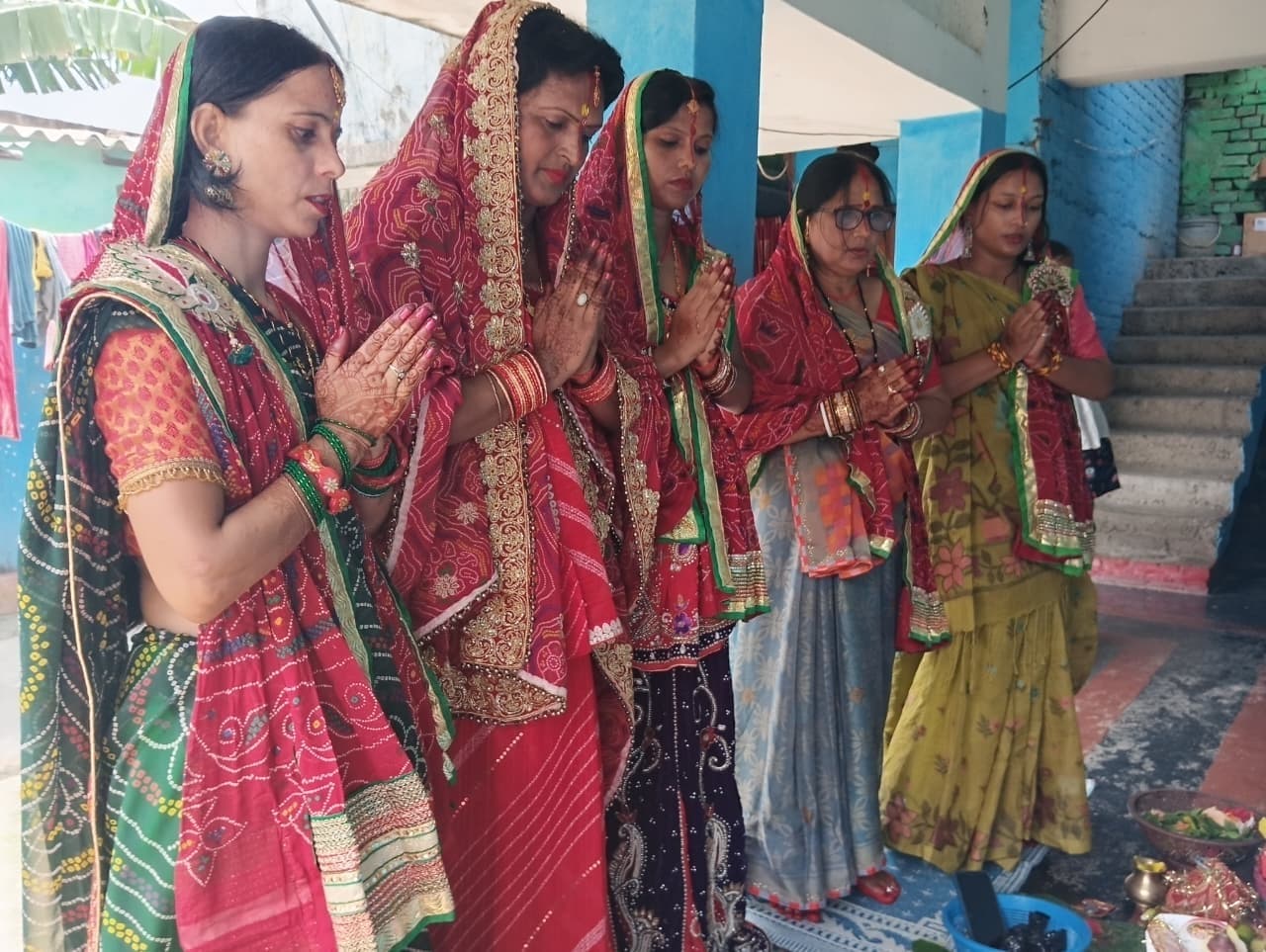 तीज व चौरचंद पर वातावरण भक्तिमय