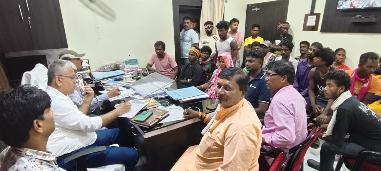 प्रशासन ने सूझबूझ से हटाया अवैध कब्जा