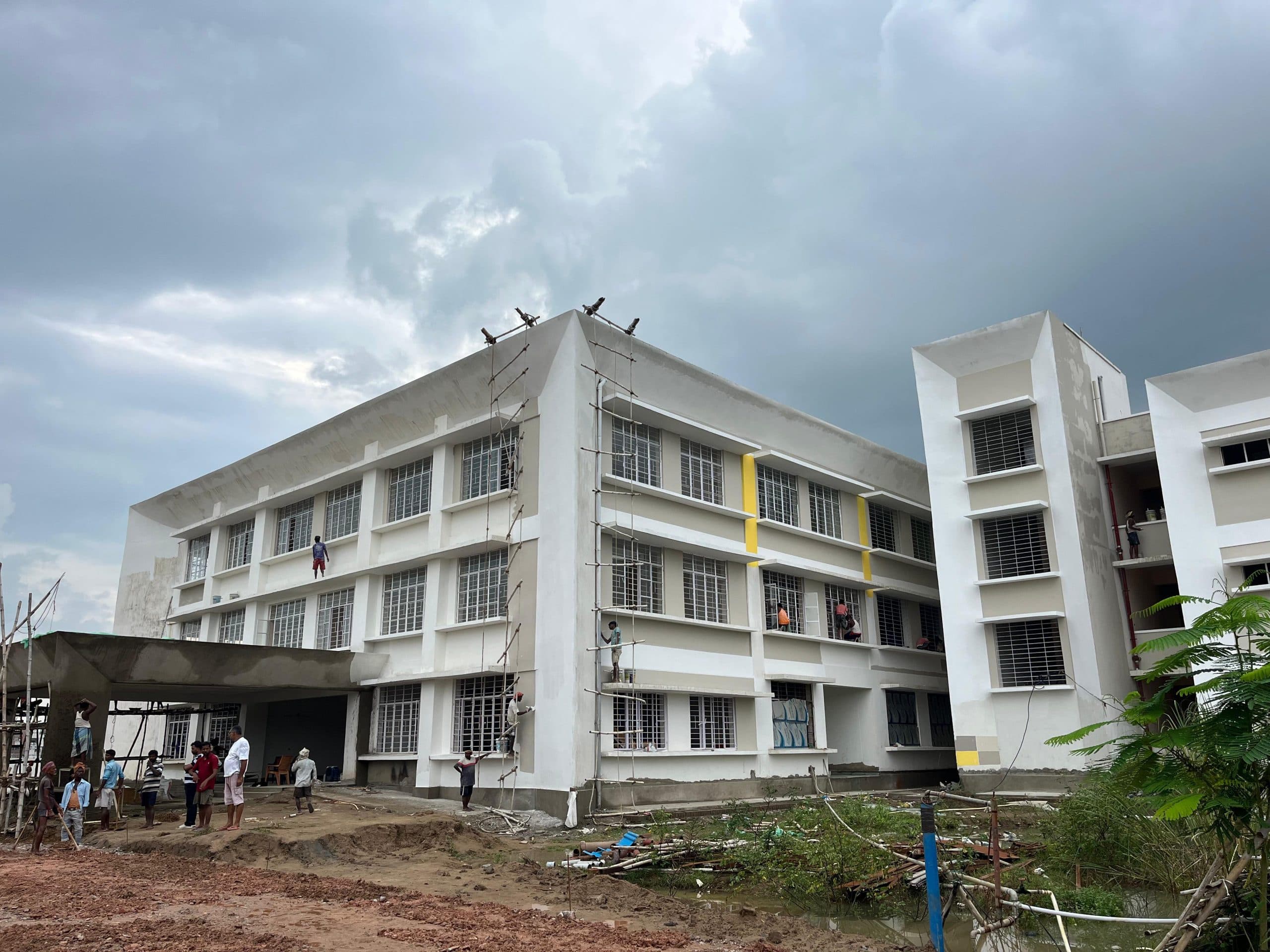 15 सितंबर को किऊल नदी के किनारे बने सेंट्रल स्कूल भवन का होगा उद्घाटन