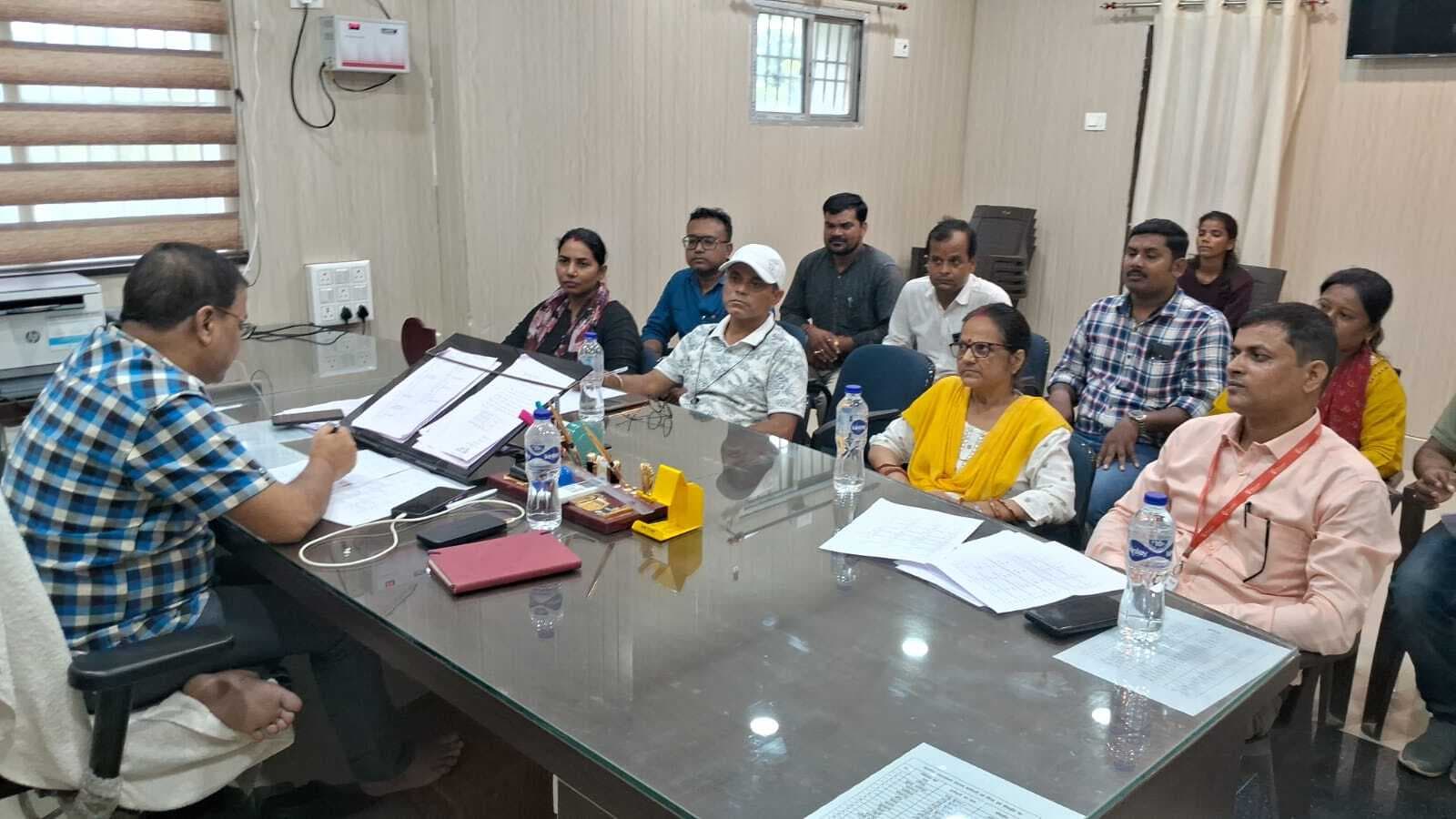 Samastipur : शिविर लगाकर लाभ पहुंचाने पर जोर