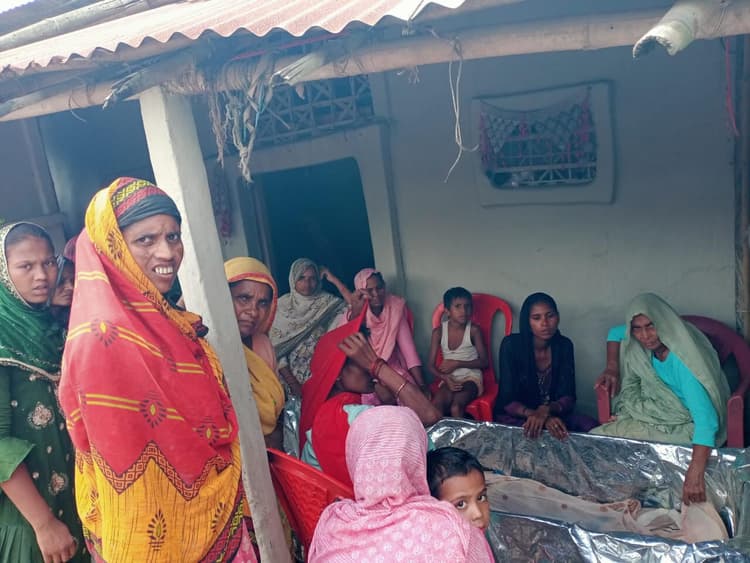 सड़क दुर्घटना में महिला की मौत