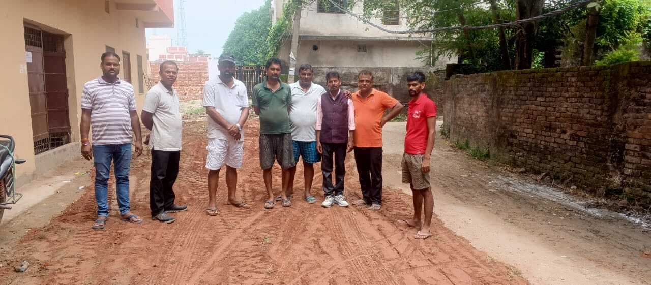 नप ने सड़क को बनाया मोटरेबुल, मिली राहत