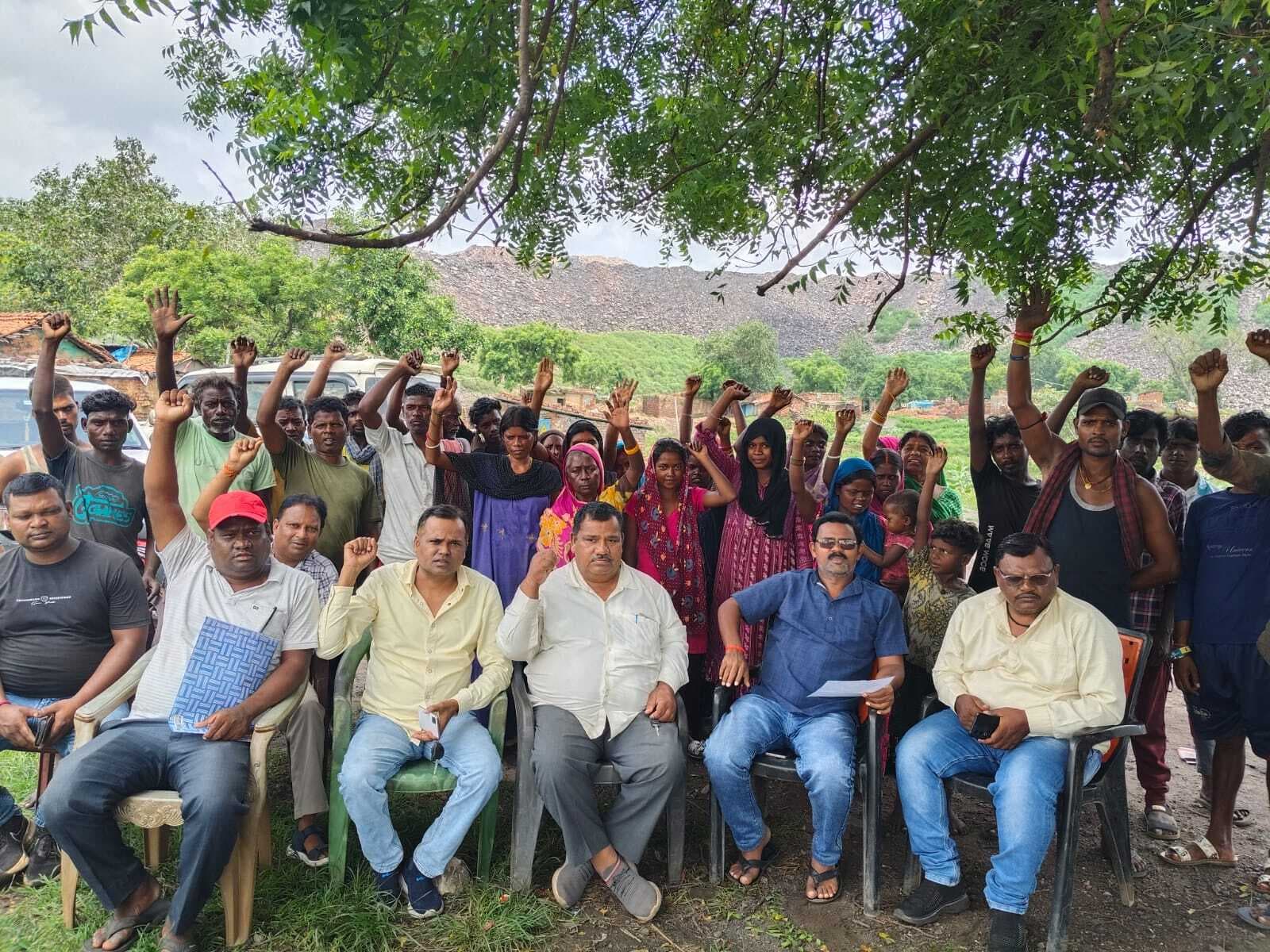 Dhanbad News : माले-बीसीकेयू विवाद के कारण बढ़ रही परेशानी : संयुक्त मोर्चा