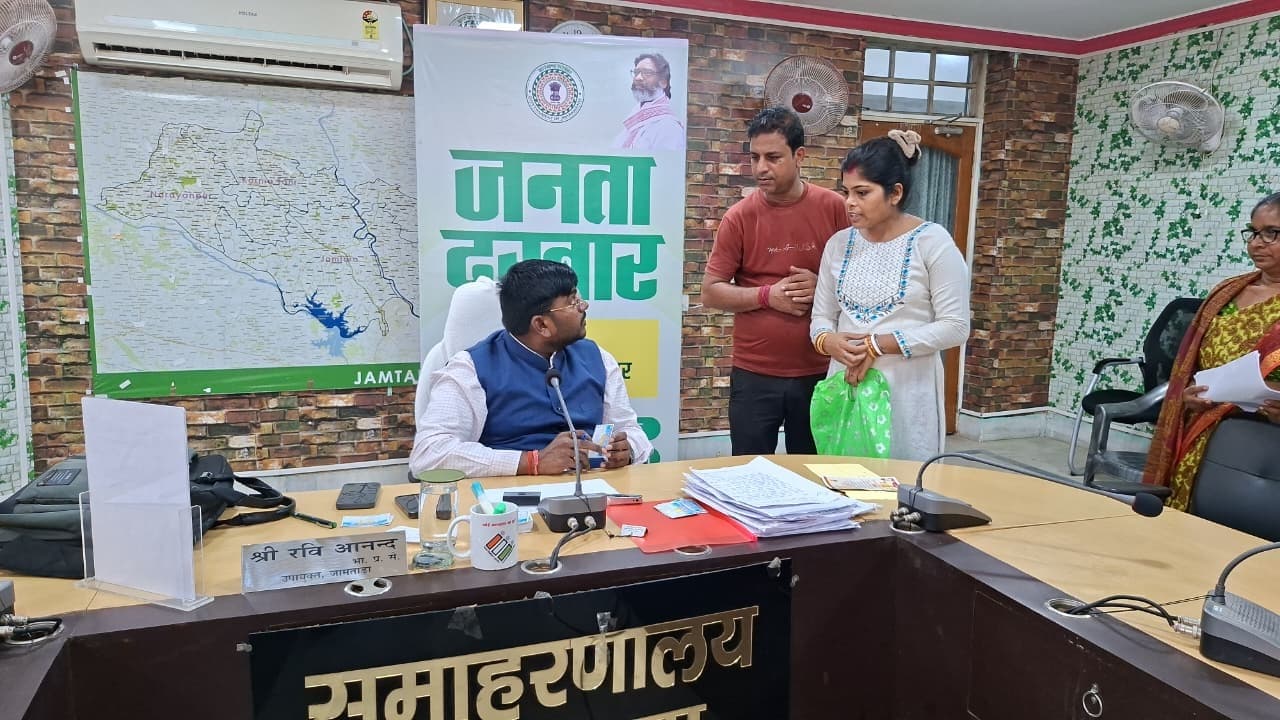 85 लोगों ने डीसी के समक्ष रखी अपनी समस्याएं