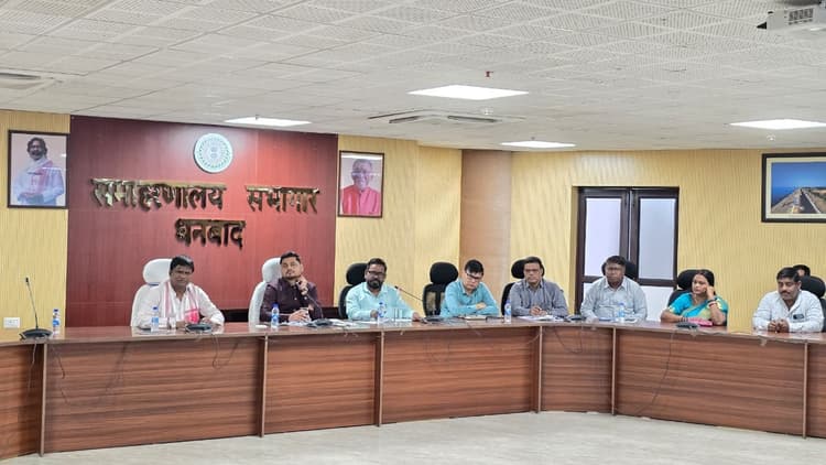 एफसीआइएल की जमीन पर रहे लोगों को पुनर्वास के लिए मिलेगी सहायता राशि