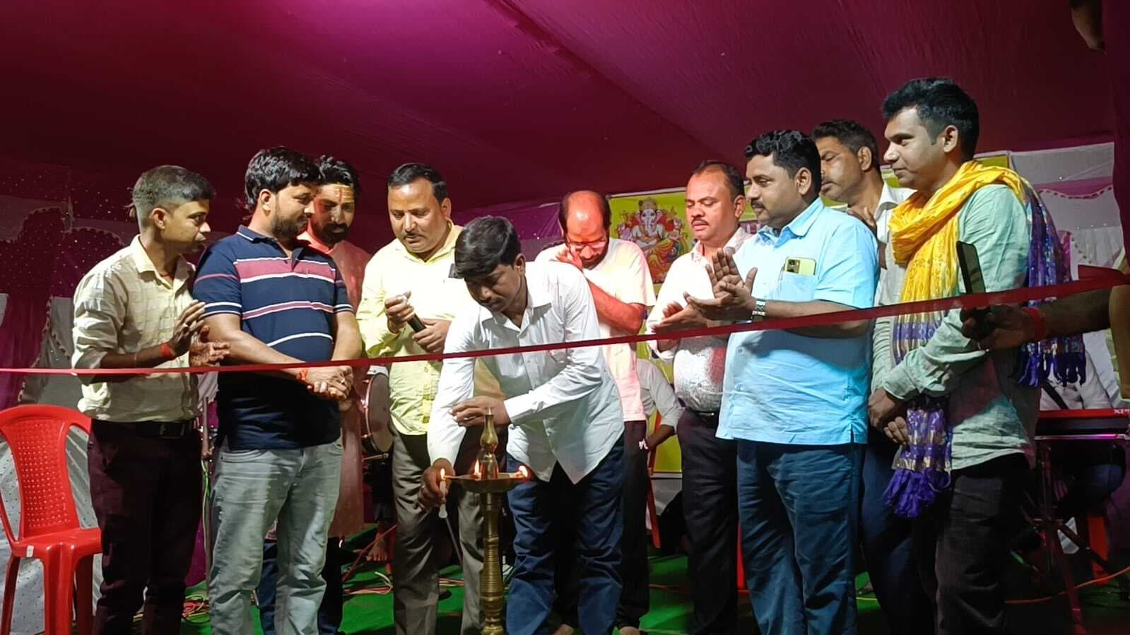 Giridih News: स्वयं को जानने का नाम है अध्यात्म : एसडीपीओ