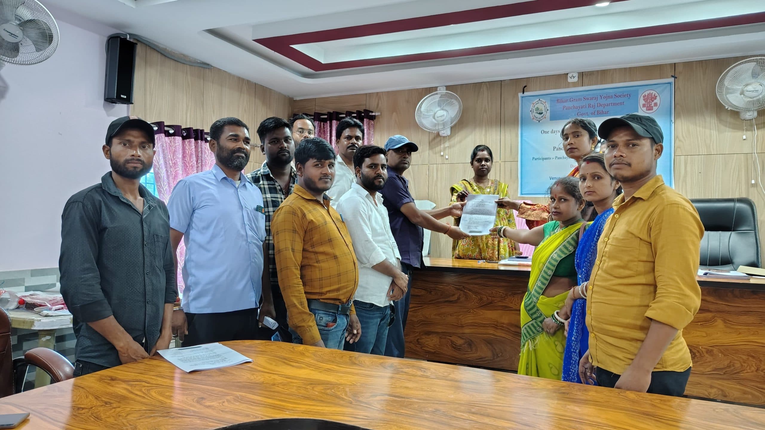 मांगों को लेकर स्वच्छता कर्मी हड़ताल पर