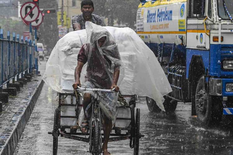 Heavy Rain Alert : झारखंड में 30 अगस्त तक बारिश का तांडव, कई जिलों में अलर्ट
