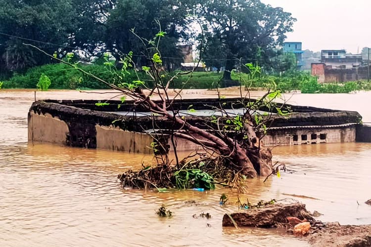 खूंटी, सिमडेगा समेत इन 4 जिलों में भारी बारिश की चेतावनी, येलो अलर्ट जारी
