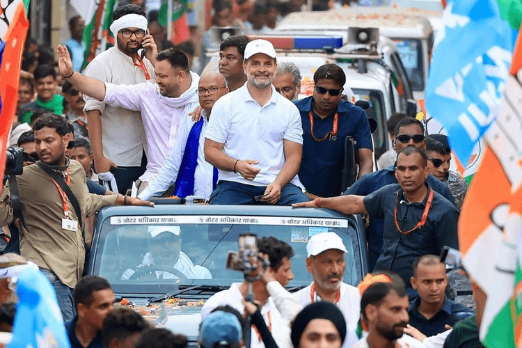 पटना में वोटर अधिकार यात्रा का पूरा कार्यक्रम जानिए, राहुल-तेजस्वी के साथ विपक्ष करेगा पैदल यात्रा और जनसभा