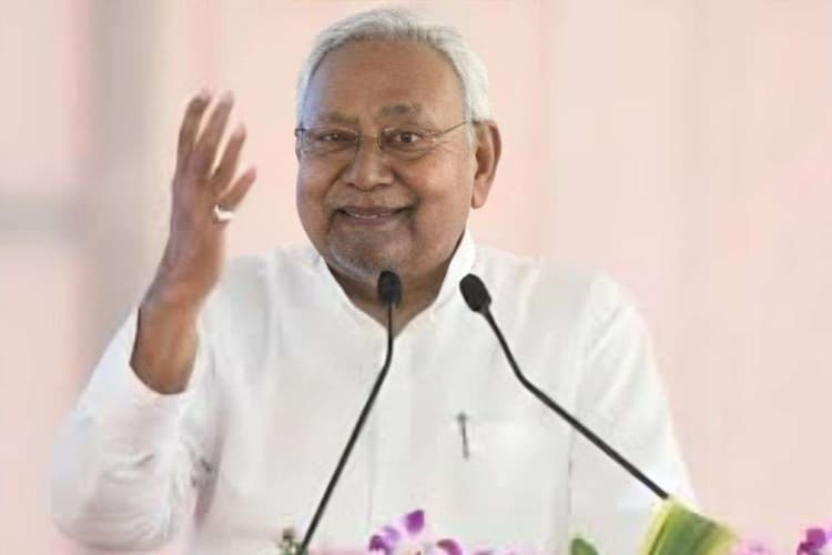 Bihar News: गोपालगंज में सीएम नीतीश कुमार ने 1599 करोड़ की विकास योजनाओं का किया शुभारंभ