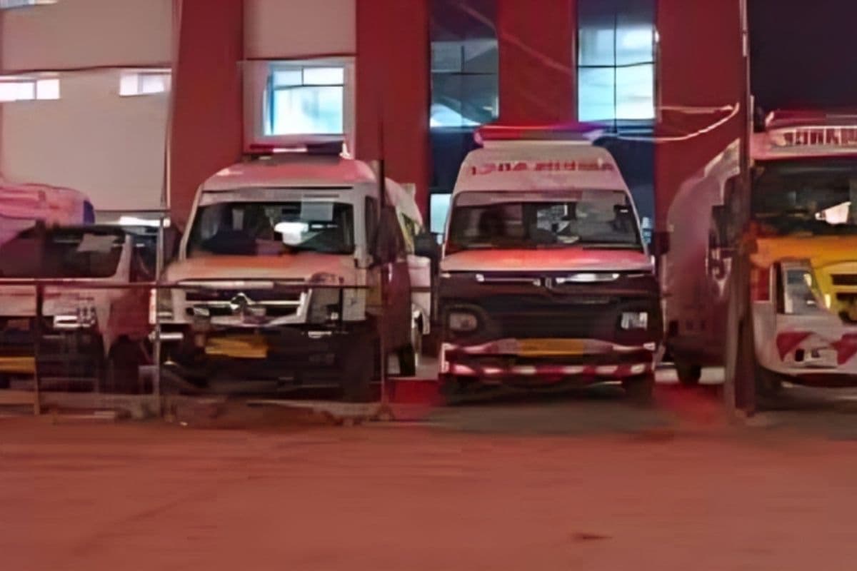 Bihar News: बेगूसराय में ठप हुई 102 एंबुलेंस सेवा, अनिश्चितकालीन हड़ताल पर गए कर्मी; मरीजों की बढ़ी परेशानी