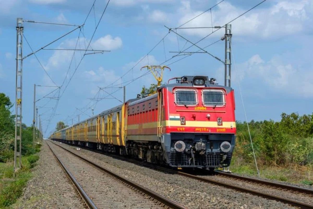 32 ट्रेनों में जुड़ेंगे नए डिब्बे, त्योहारी सीजन में बिहार के यात्रियों को राहत