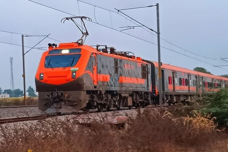 अब बिहार के इस स्टेशन से भी गुजरेगी अमृत भारत एक्सप्रेस, मजबूत होगी क्षेत्रीय कनेक्टिविटी