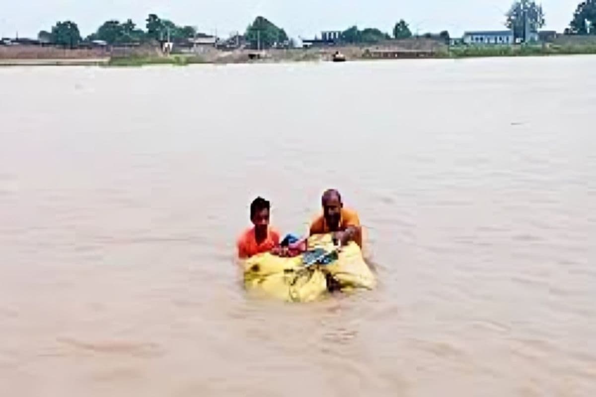 Bihar Flood: गंगा-कोसी उफान पर, भागलपुर से नवगछिया तक तबाही