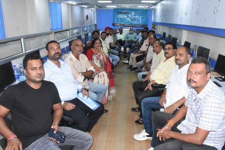 प्रभात खबर संवाद: धनबाद में दुर्गा पूजा समितियों के पदाधिकारियों का जुटान, बताया कैसे यादगार होगा आयोजन?