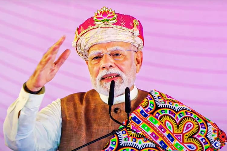 Modi @75: राज्यपाल संतोष गंगवार और सीएम हेमंत सोरेन ने दी पीएम नरेंद्र मोदी को बधाई