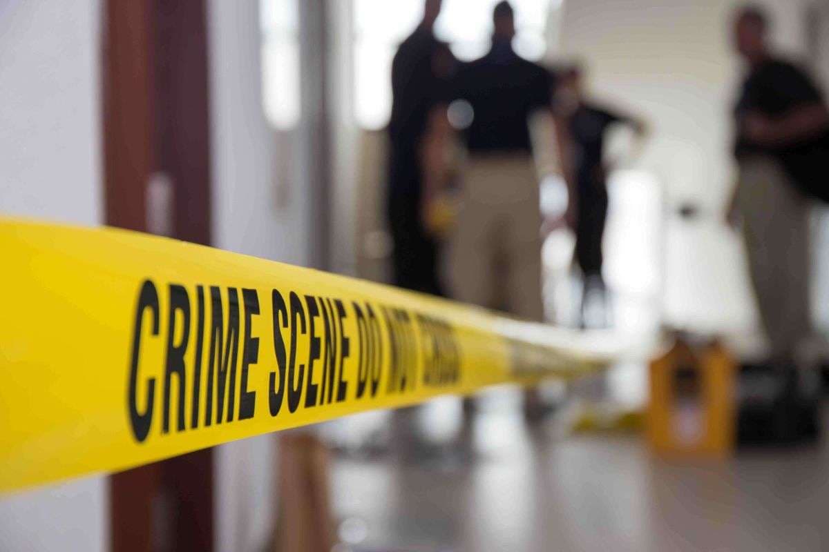 बिहार में पत्नी को मारी गोली फिर खुदकुशी की कोशिश, मां के पेट को चीरती बेटी के सीने में फंसी बुलेट