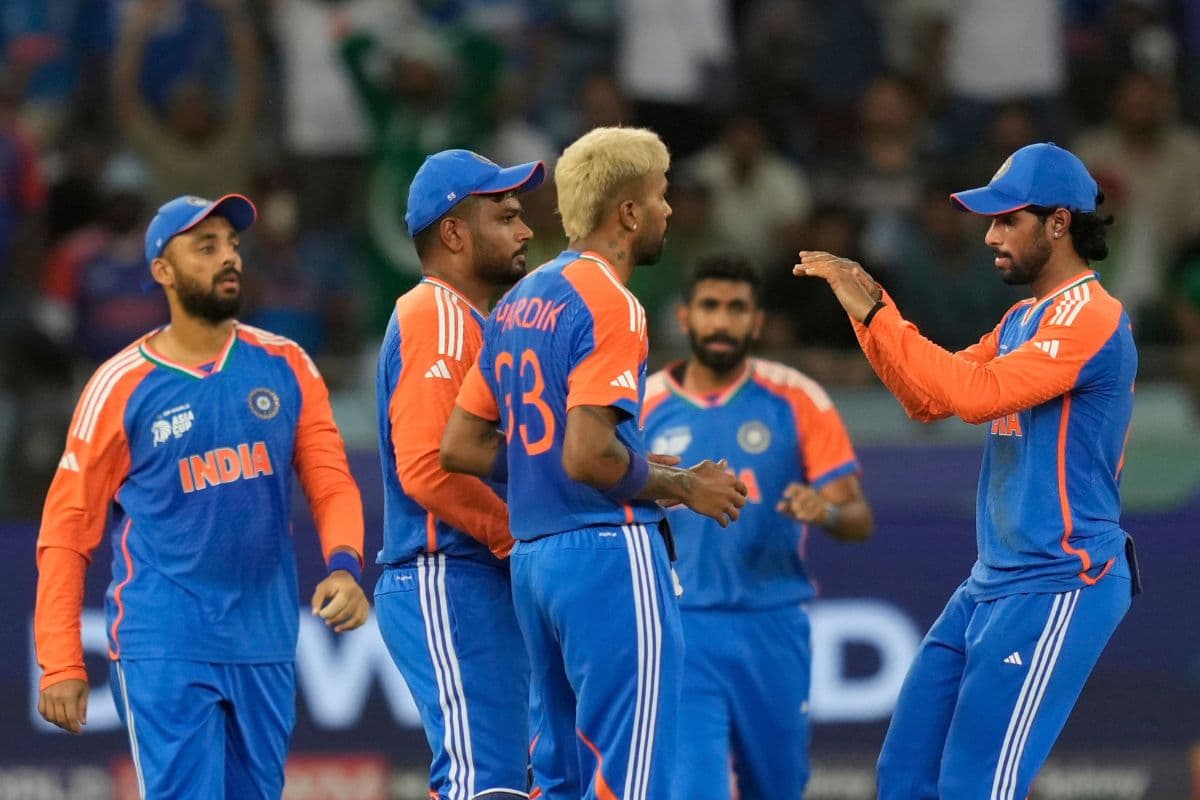 IND vs PAK: Hardik Pandya after taking wicket IND vs PAK: Hardik Pandya after taking wicket