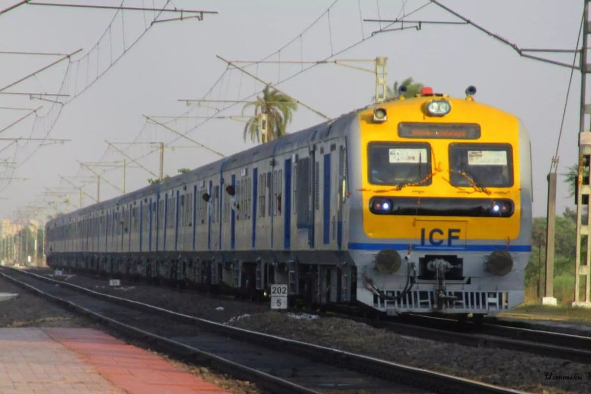 Many express and special trains got new stoppage in Bihar