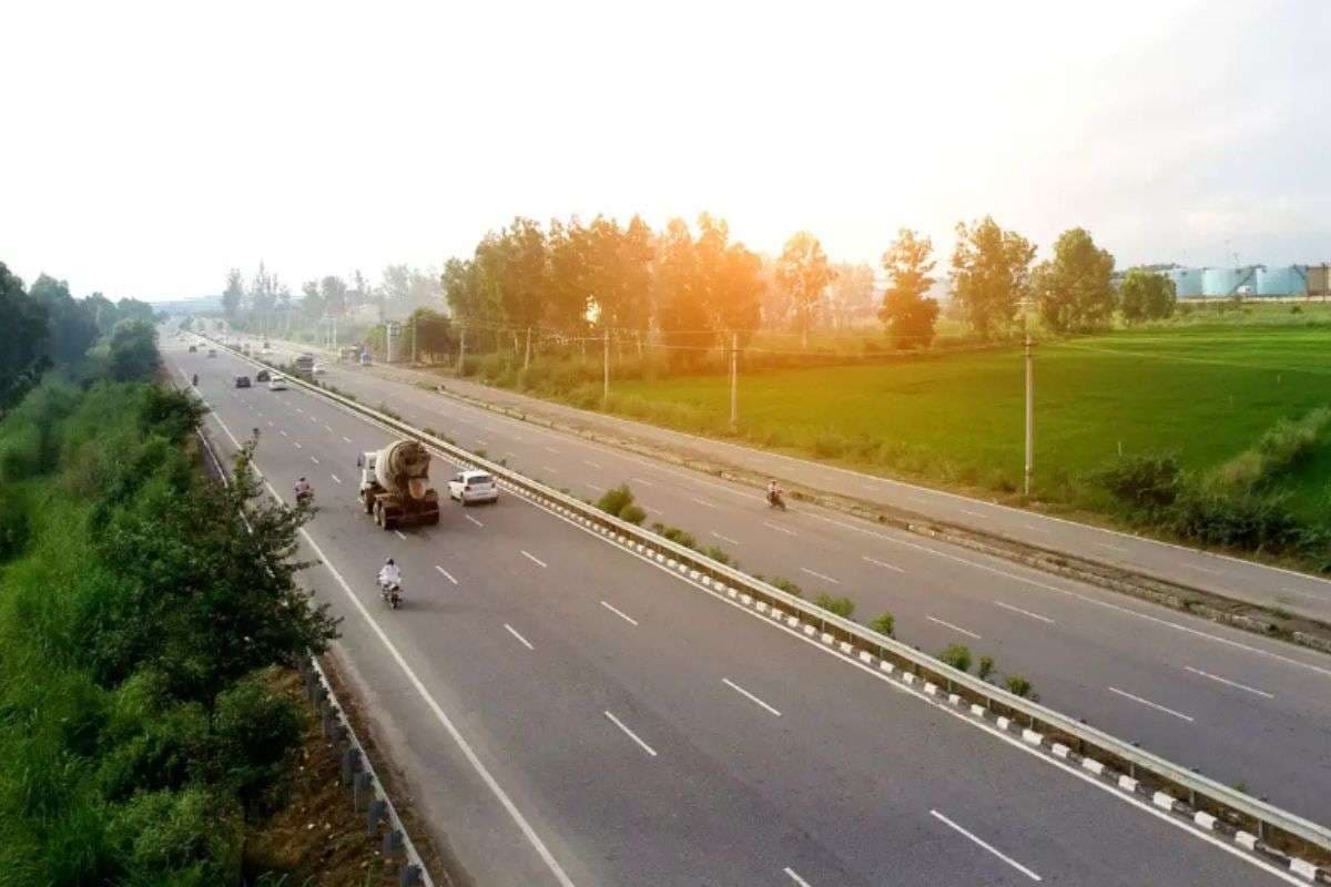 बिहार के इस जिले में बदलेगी सड़कों की तस्वीर, सुगम यातायात को एनएच से बढ़ेगी कनेक्टिविटी