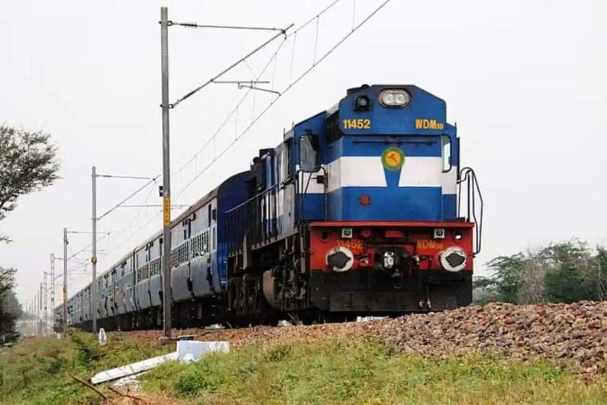 Several Puja special trains will run on these three sections of Bihar