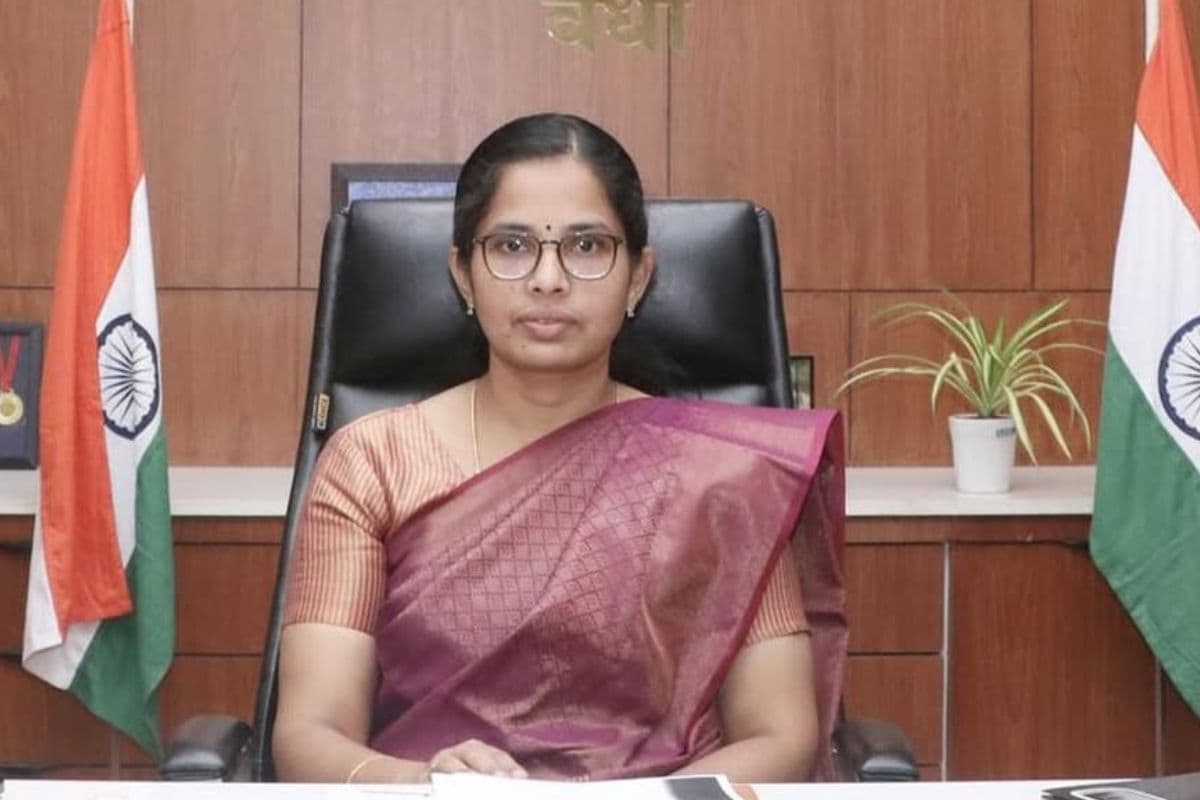 Success Story of C Vanmathi in Hindi Success Story of C Vanmathi in Hindi