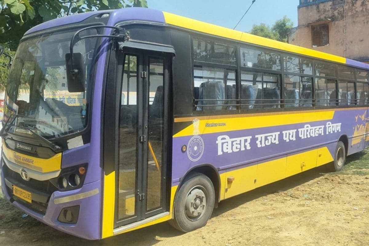कैशलेस हुई परिवहन निगम की बसें, बिहार के इस जिले में यात्रियों को मिली सुविधा