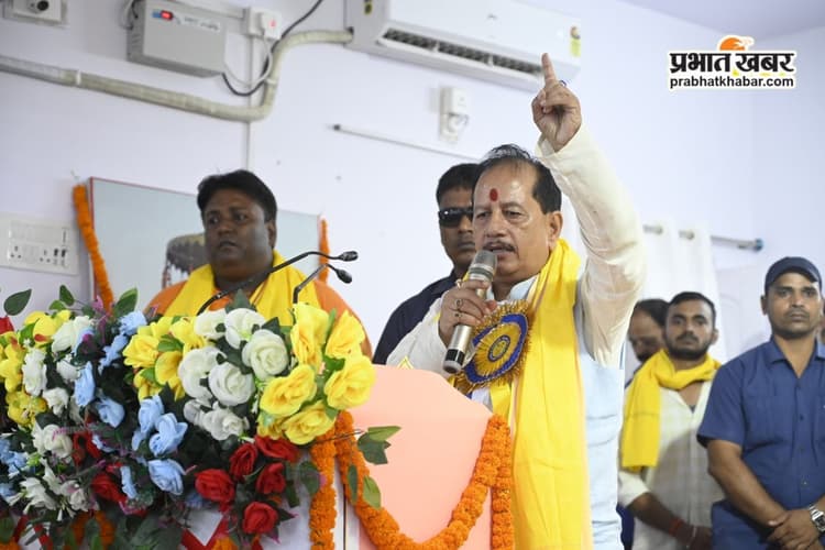 लालू यादव के सोशल मीडिया पोस्ट पर विजय सिन्हा का जोरदार पलटवार, RJD सुप्रीमो को बताया ‘धृतराष्ट्र’