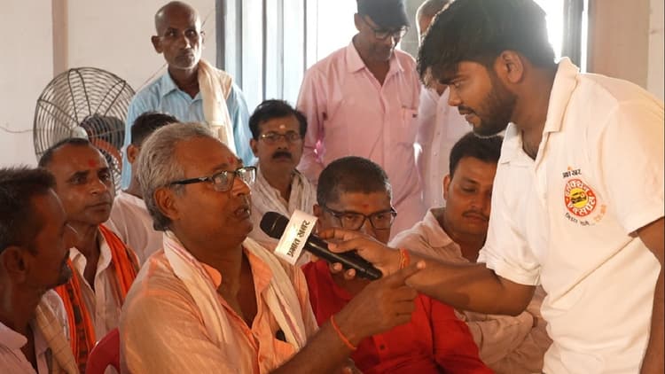 Election Express: बेनीपुर की जनता को चाहिए बस विकास, विपक्ष ने चौपाल में इस मुद्दे पर विधायक को घेरा