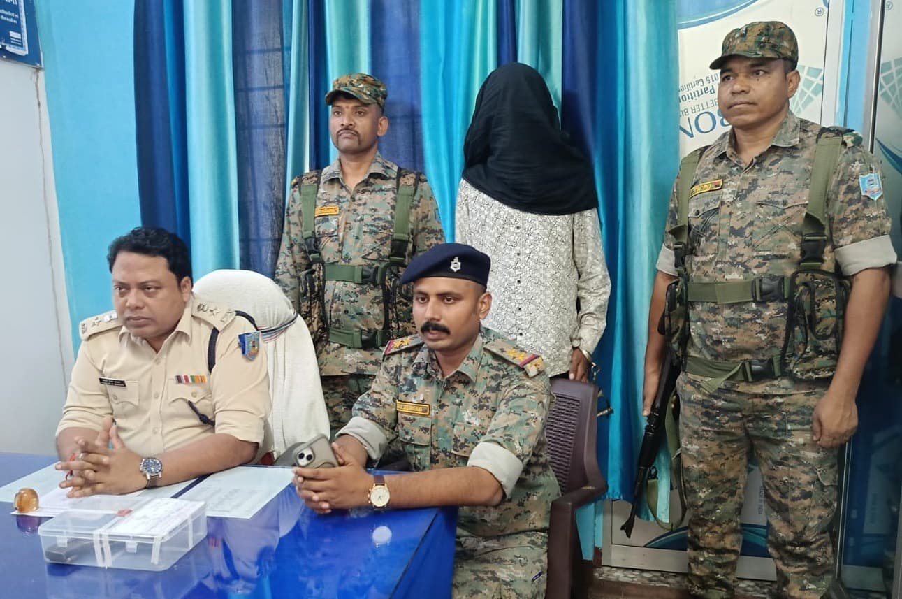 न्यूमंगरदाहा से पिस्टल व जिंदा गोली के साथ युवक गिरफ्तार