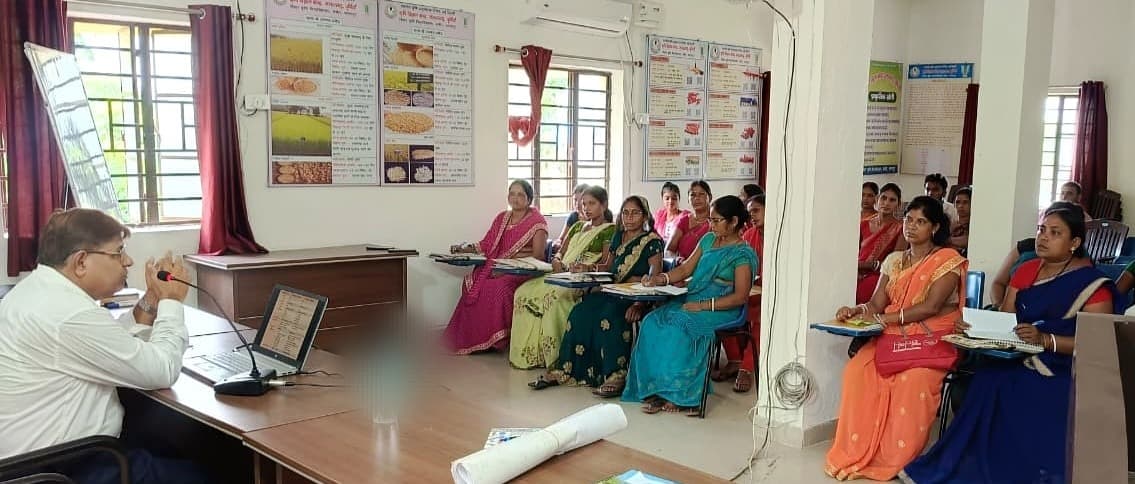 कृषि सखियों को मिली प्राकृतिक खेती की ट्रेनिंग