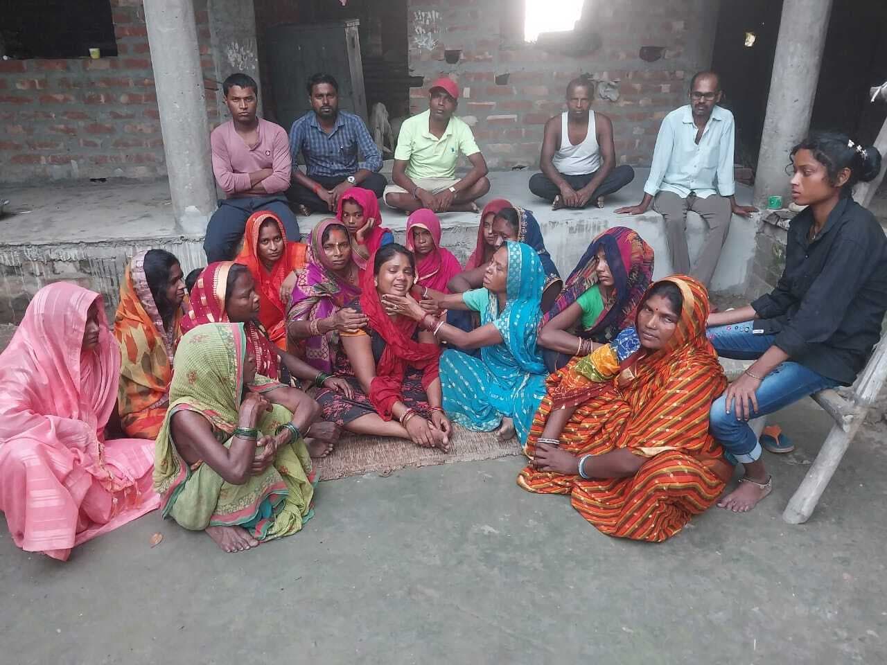 रेलवे पटरी पार कर रहे छात्र की ट्रेन की चपेट में आने से मौत, परिजनों में मचा कोहराम