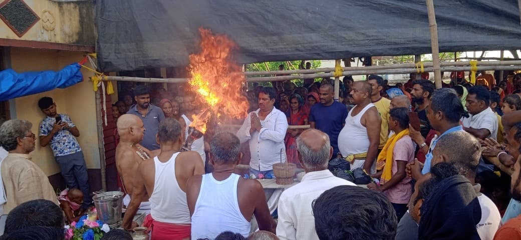लौढ़िया में ब्रह्मदेव की वार्षिक पूजा धूमधाम से संपन्न