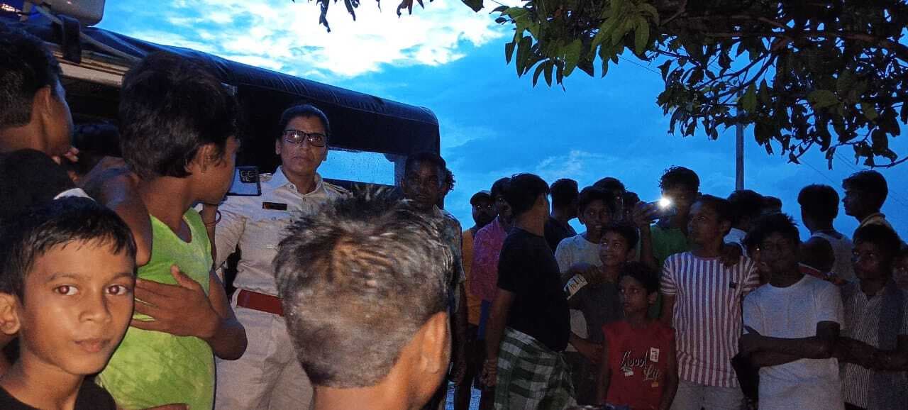 कबाड़ी वाले के पास से मिलीं सरकारी स्कूलों की किताबें व कॉपियां, जब्त