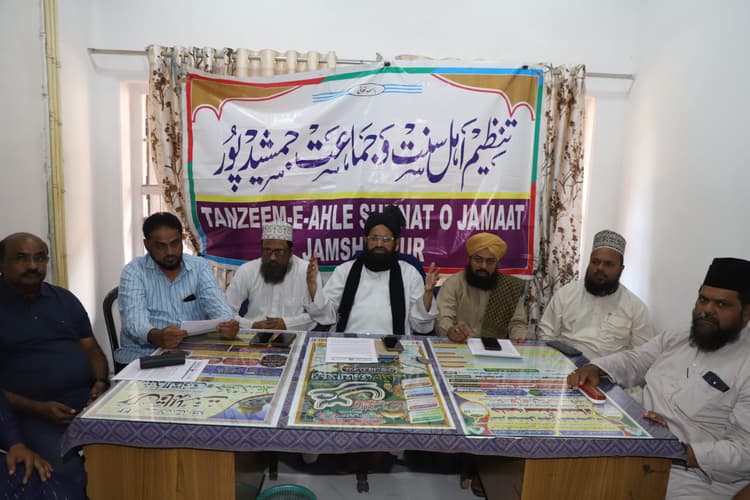 Jamshedpur News : जुलूस-ए-मोहम्मदी में दूसरे देश का झंडा, डीजे सिस्टम व तलवारों के प्रदर्शन पर प्रतिबंध