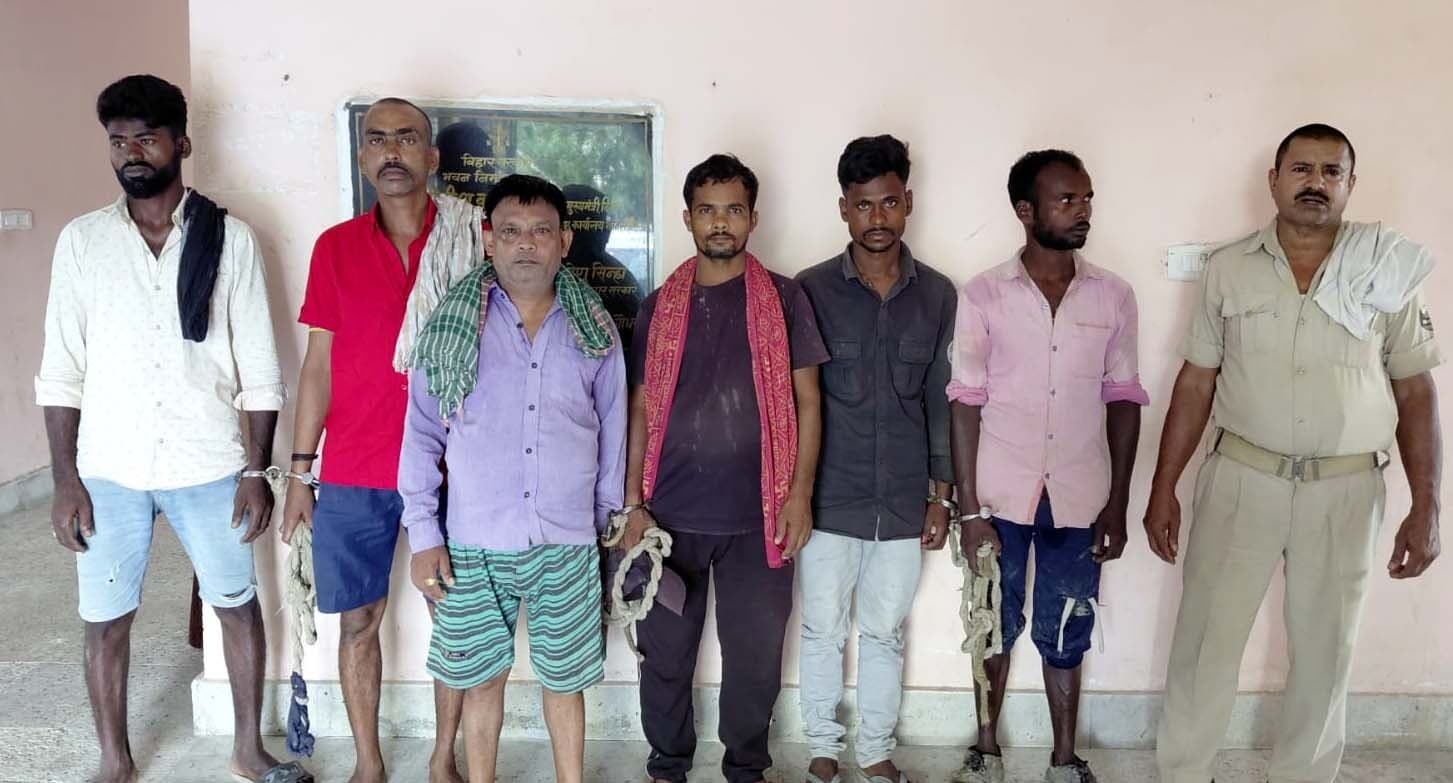 अलग-अलग क्षेत्रों से तस्कर व पांच शराबी गिरफ्तार