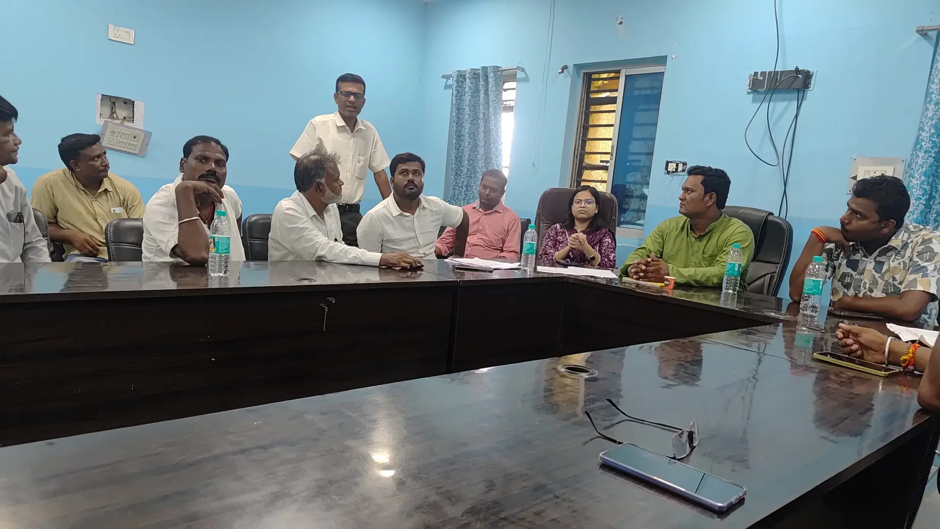 विभिन्न योजनाओं की दी जानकारी