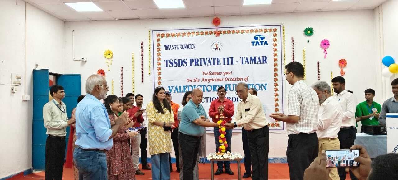 आइटीआइ सलगाडीह में 140 नव प्रवेशित प्रशिक्षुओं ने प्रेरण कार्यक्रम में हिस्सा लिया