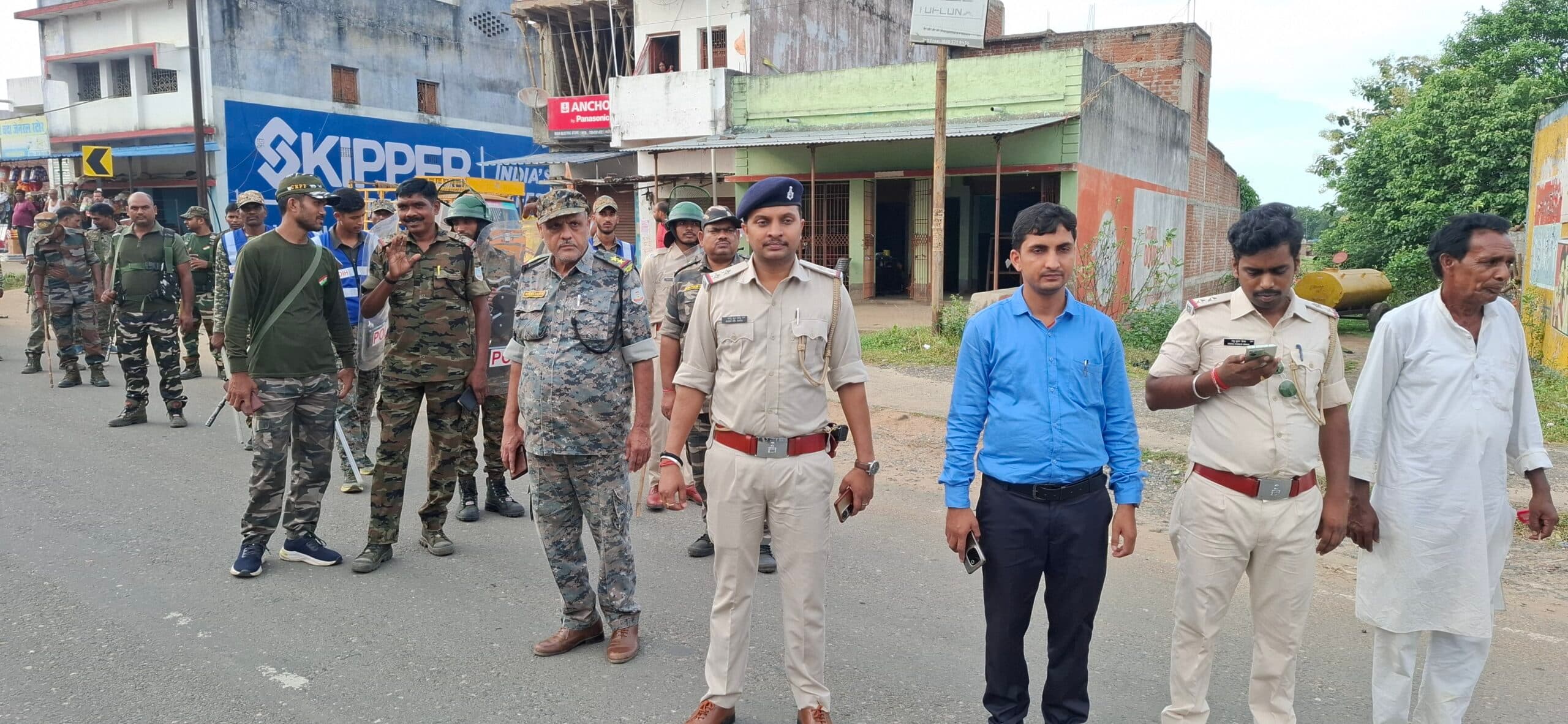 Giridih News: देवरी में मार्च निकाल दिया शांति का संदेश