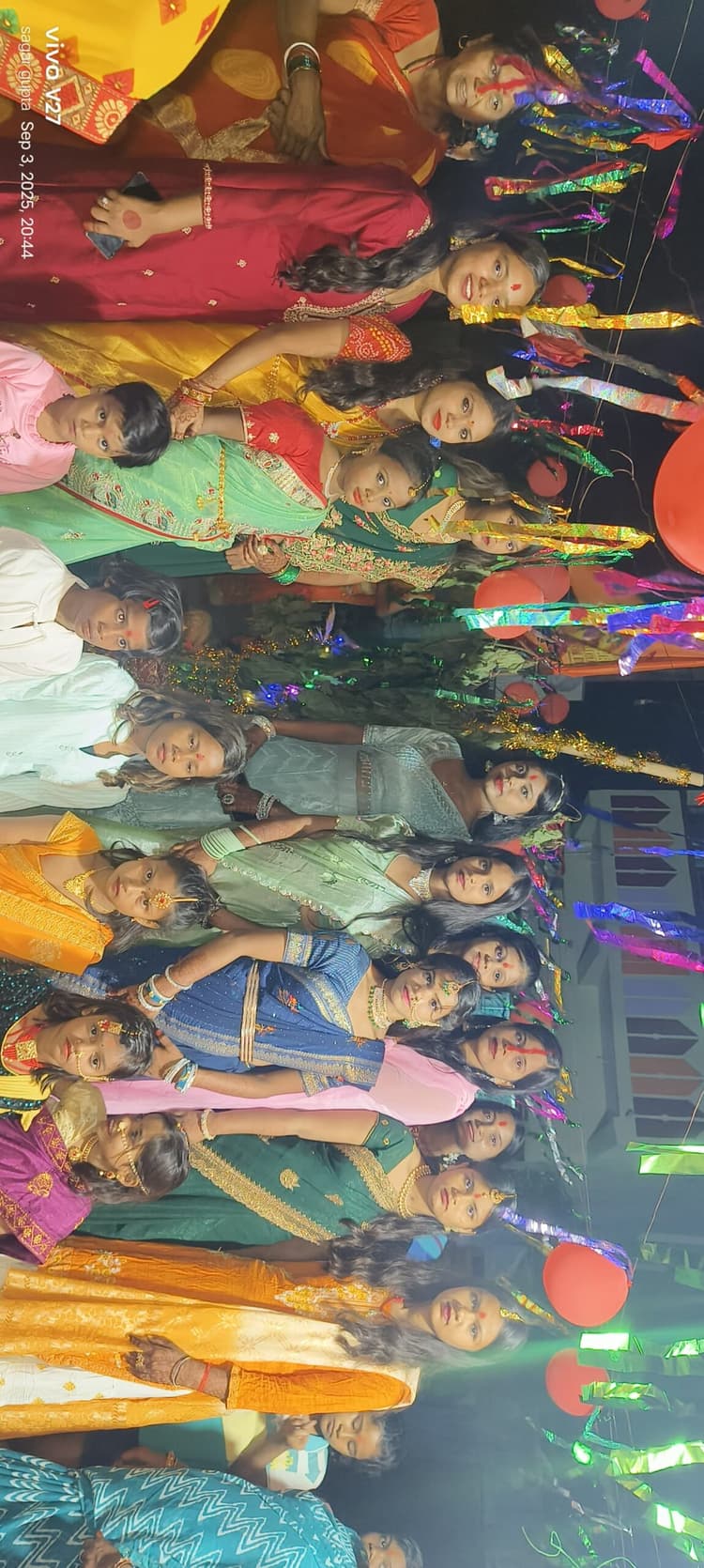 Giridih News: जलाशयों में विसर्जित की गयी करम डाली