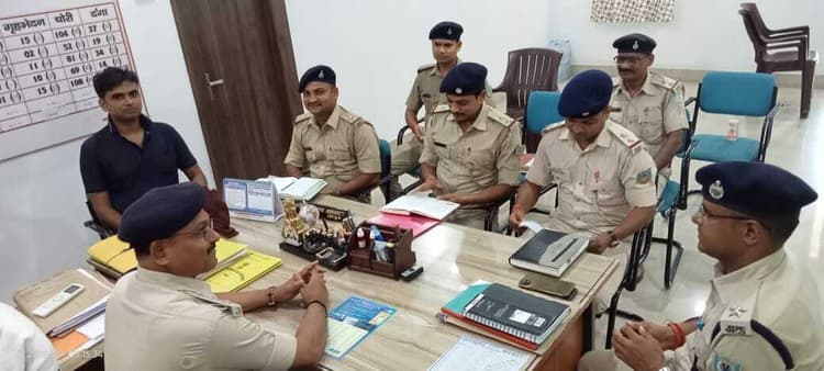 बंगाल से आने वाले वाहनों की सख्ती से करें जांच : एसडीपीओ