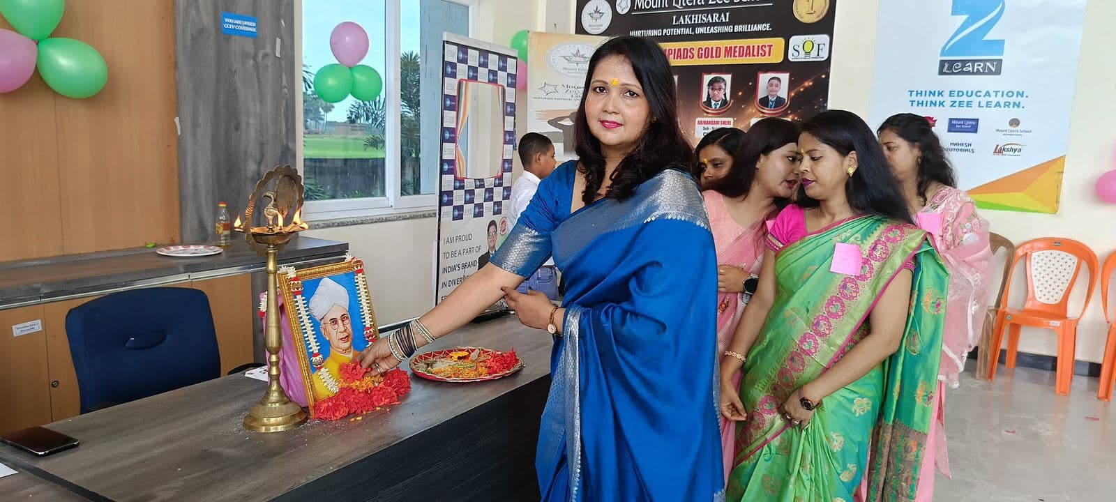 शिक्षकों के सम्मान से संस्कार और आध्यात्मिक चेतना का होगा विकास