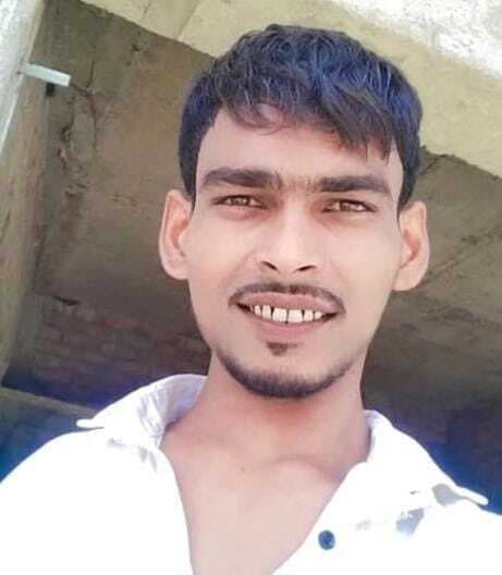 बाइक सवार की भैंस से हुई टक्कर, मौत