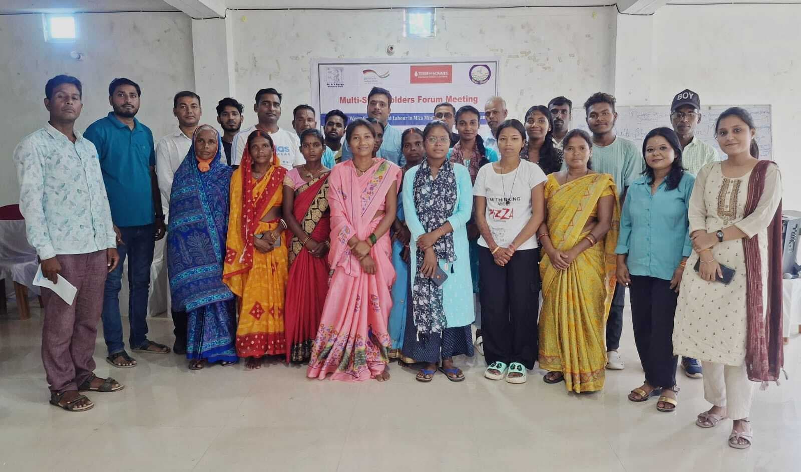 आदर्श प्रखंड विकसित करने की दिशा में ठोस कार्ययोजना तैयार