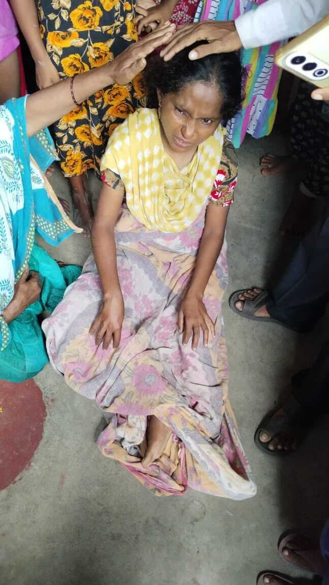 एमडीएम बनाने के दौरान लगी आग, दो रसोइयां झुलसीं