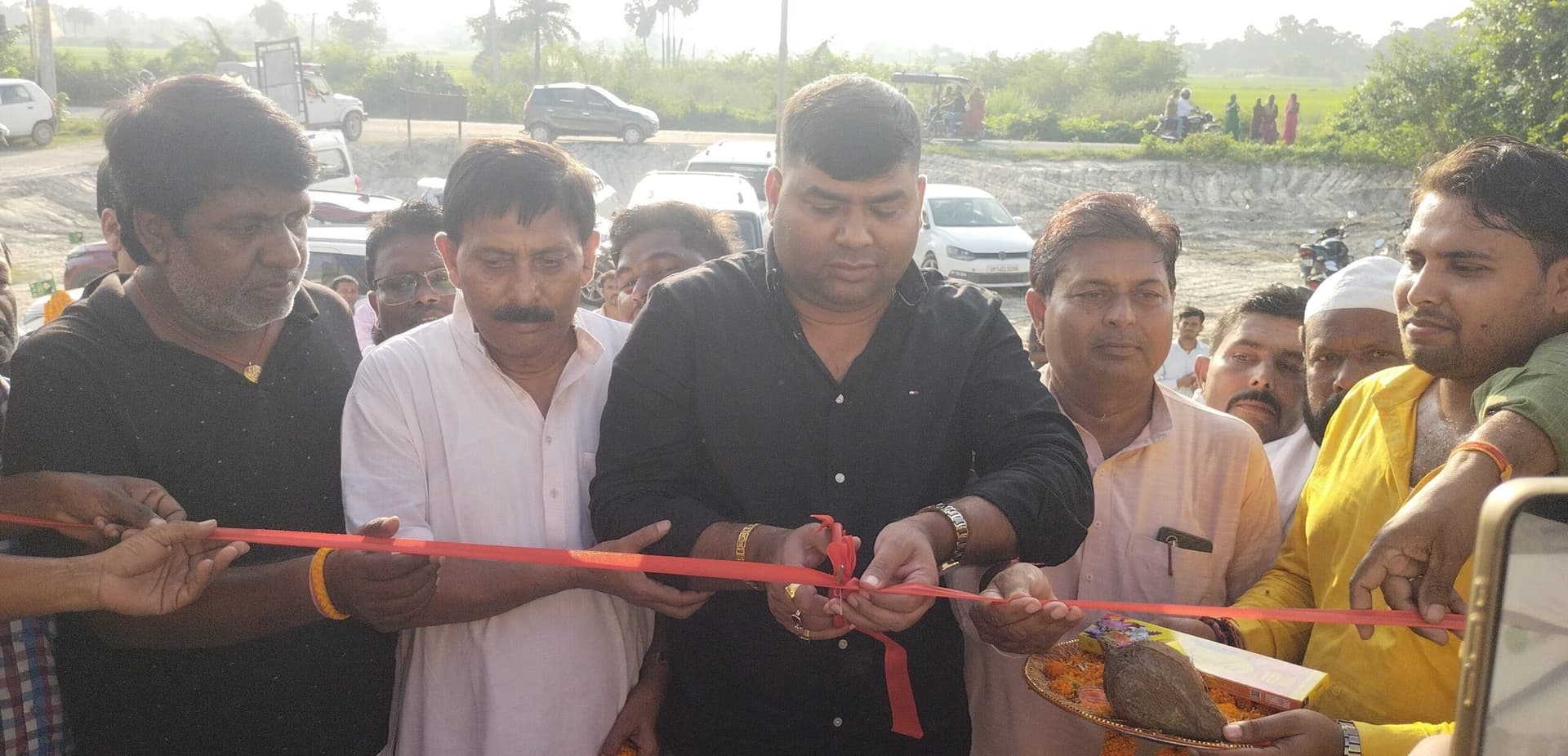 hajipur news. महुआ विधायक ने किया पंचायत सरकार का भवन