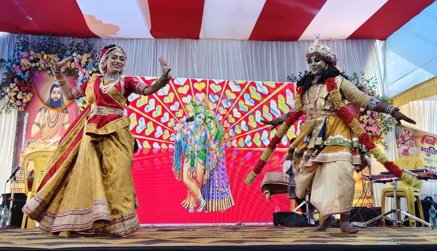 जेकर नाथ गणिनाथ उ अनाथ कैसे होयी...भजन पर जमकर झूमे श्रद्धालु