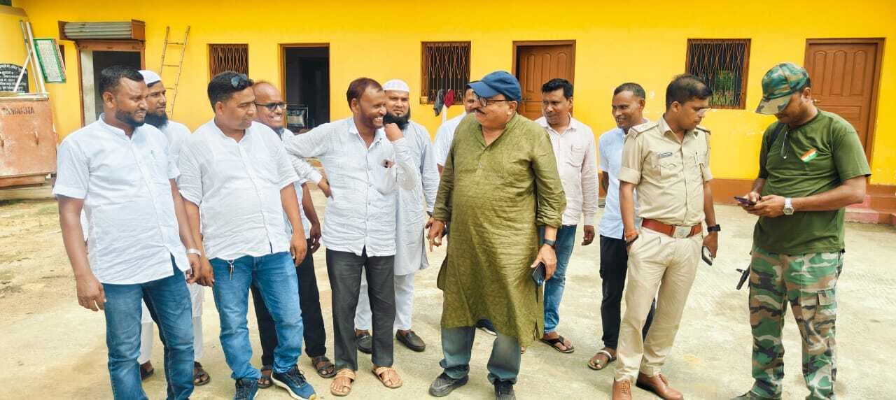 Giridih News :राज्यसभा सदस्य डॉ सरफराज अहमद ने किया दौरा